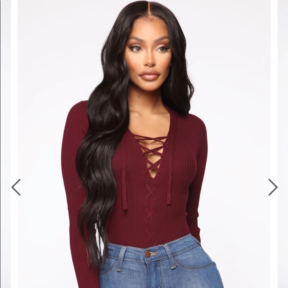 NWT fashion nova burgundy front tie knit shirt
